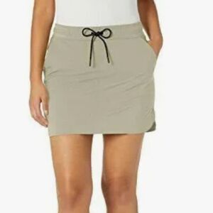 NWT Hi-Tec Rescue Skort Sz2